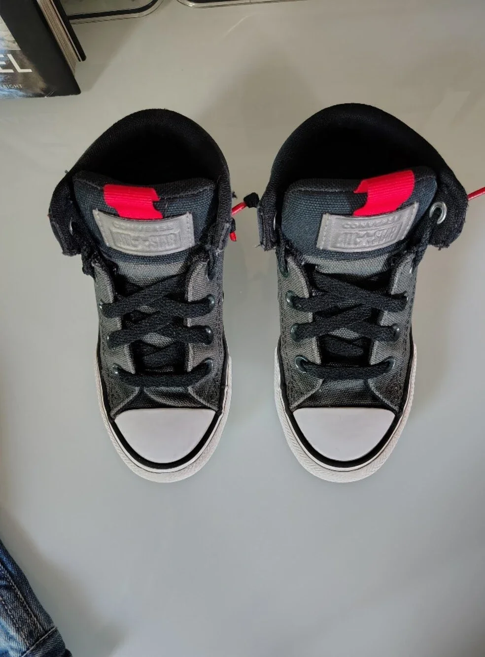 Converse Kids Black Mid-Top Sneakers size 13